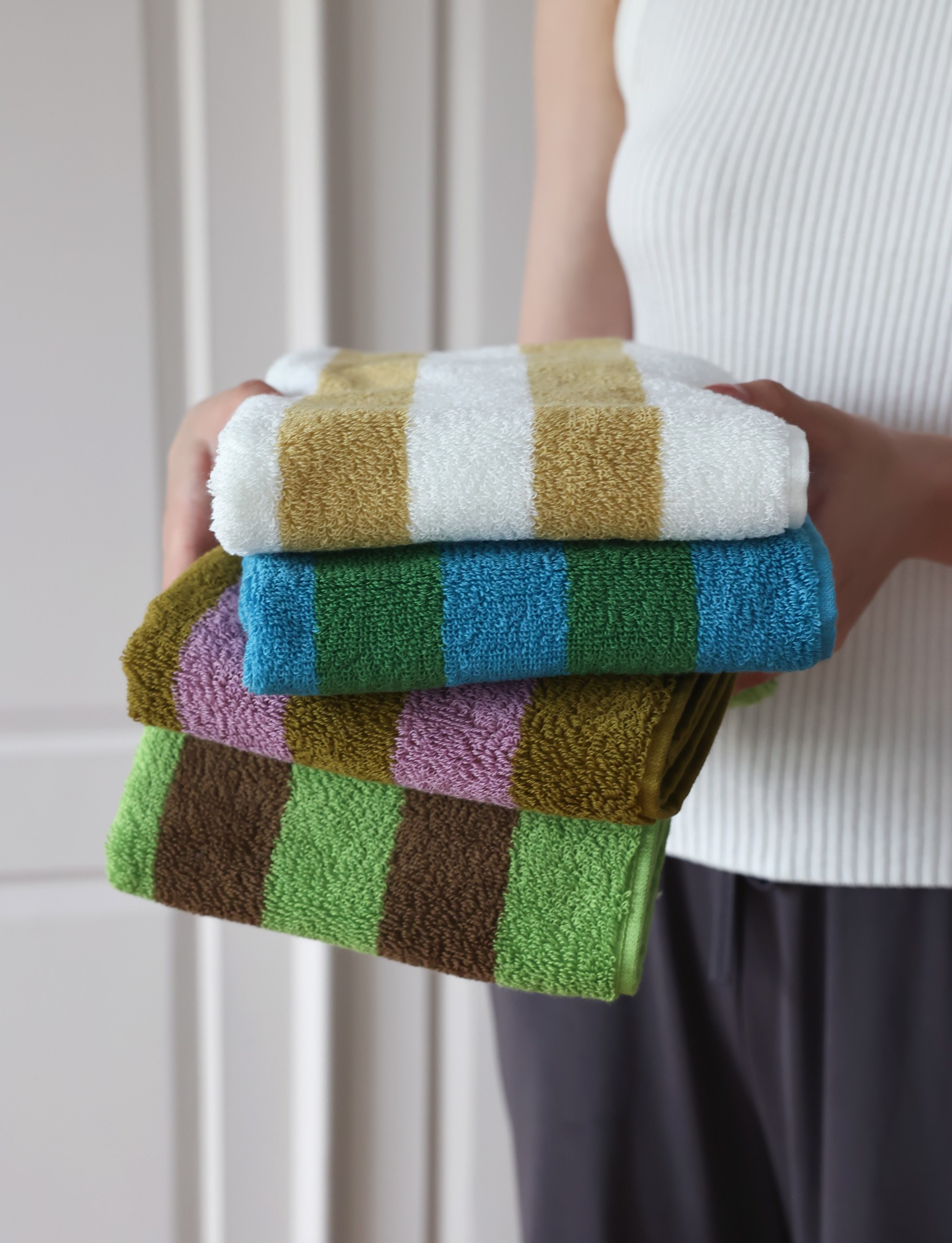 Striped Geometric Rhombuses Co - Cloth Face Mask Washable reseña y precio